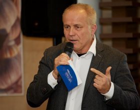 Lucie Urválková, místopředsedkyně představenstva a finanční ředitelka UNIQA Group (230)